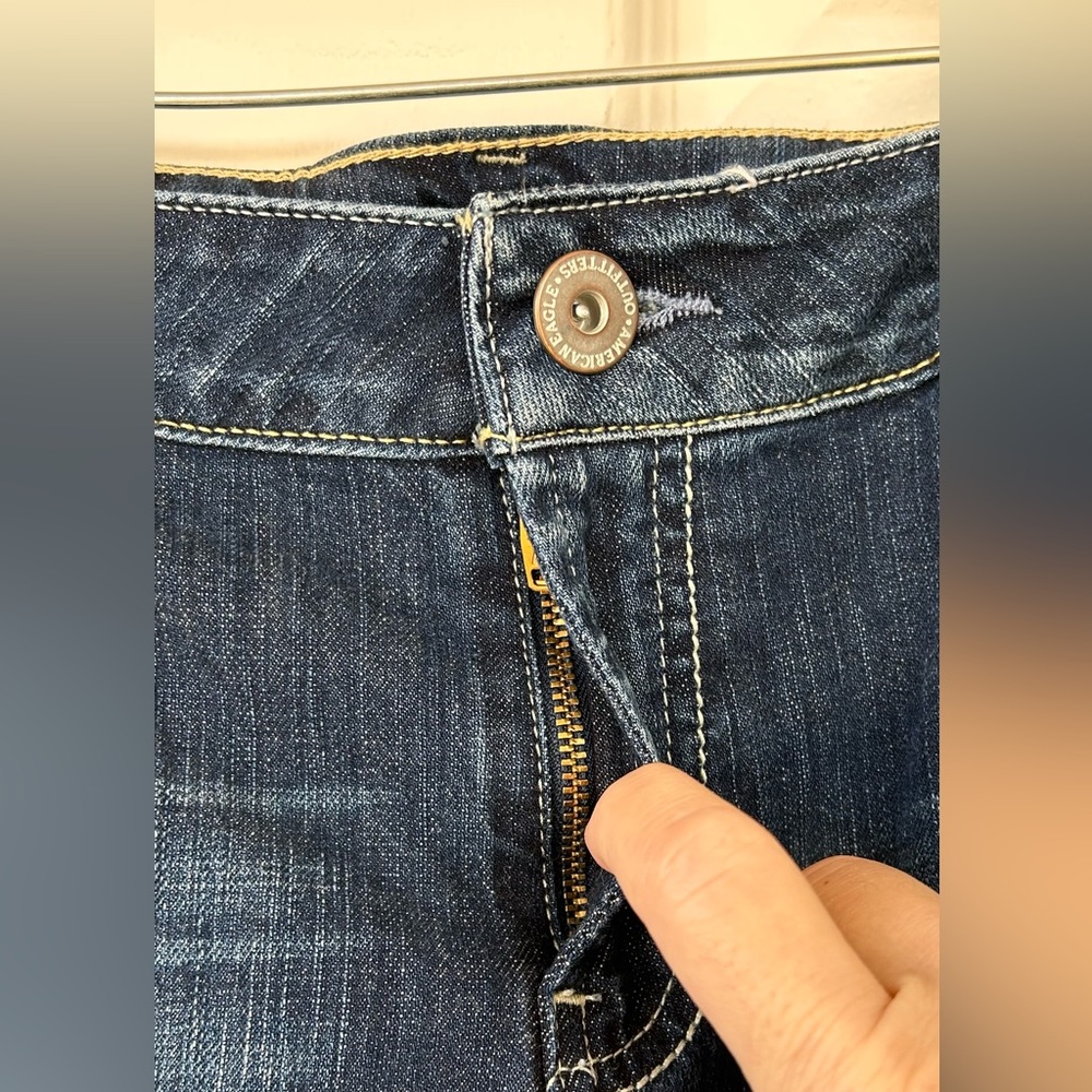 American Eagle Favorite Bootcut Jeans Size 14 Short - Picture 4 of 12